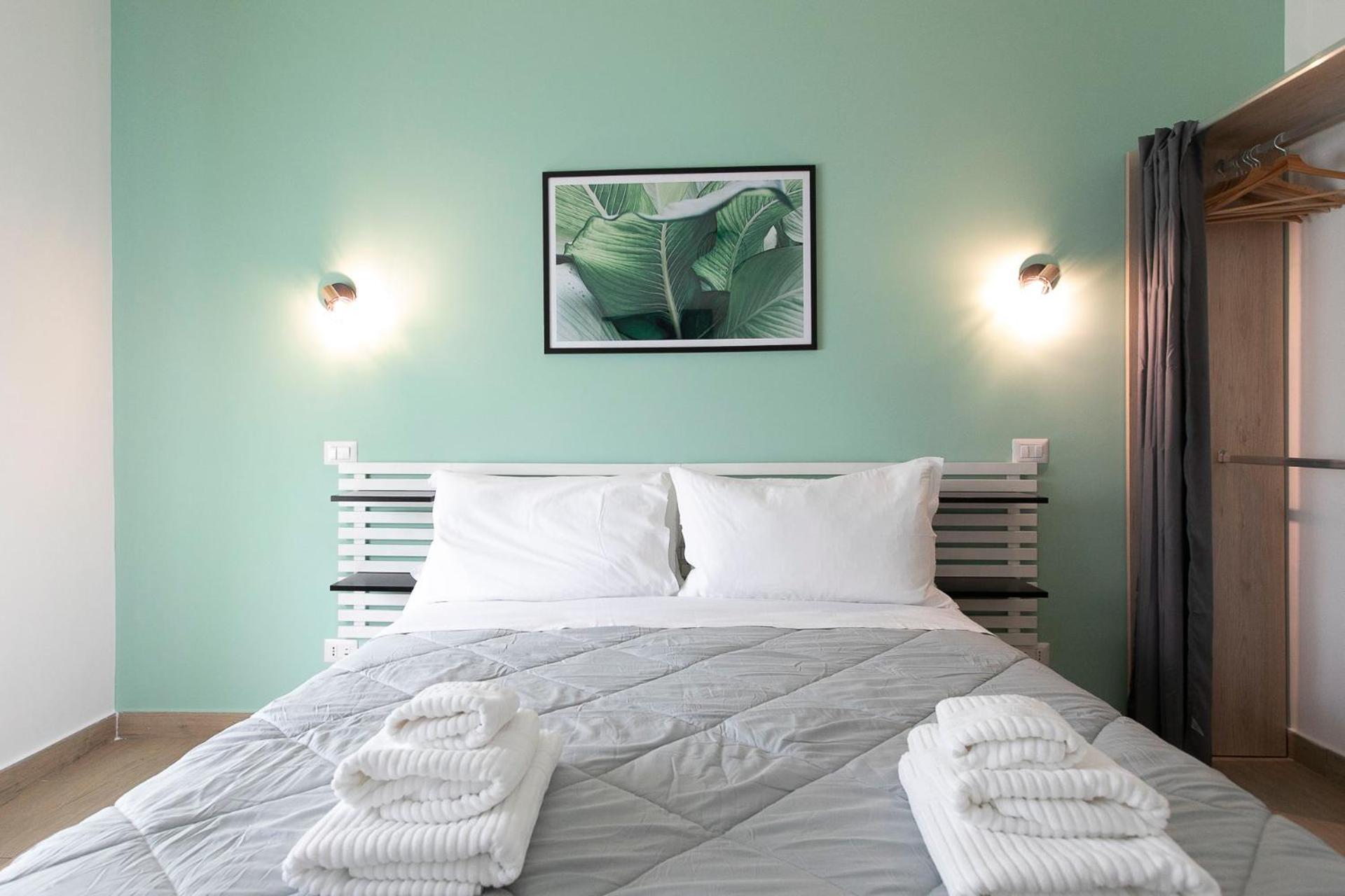 Domina Guest House Фьюмичино Экстерьер фото